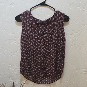 3/$10 Maurices Burgundy Sleeveless Blouse with Floral Pattern